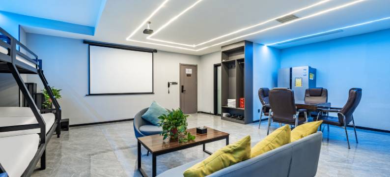 Yu悦电竞酒店(郑州东站店)图片