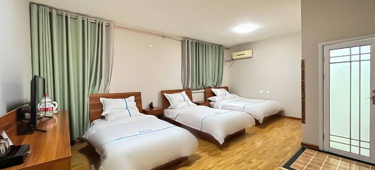 鲁鑫酒店(顺兴北路顺平汽车站店)图片