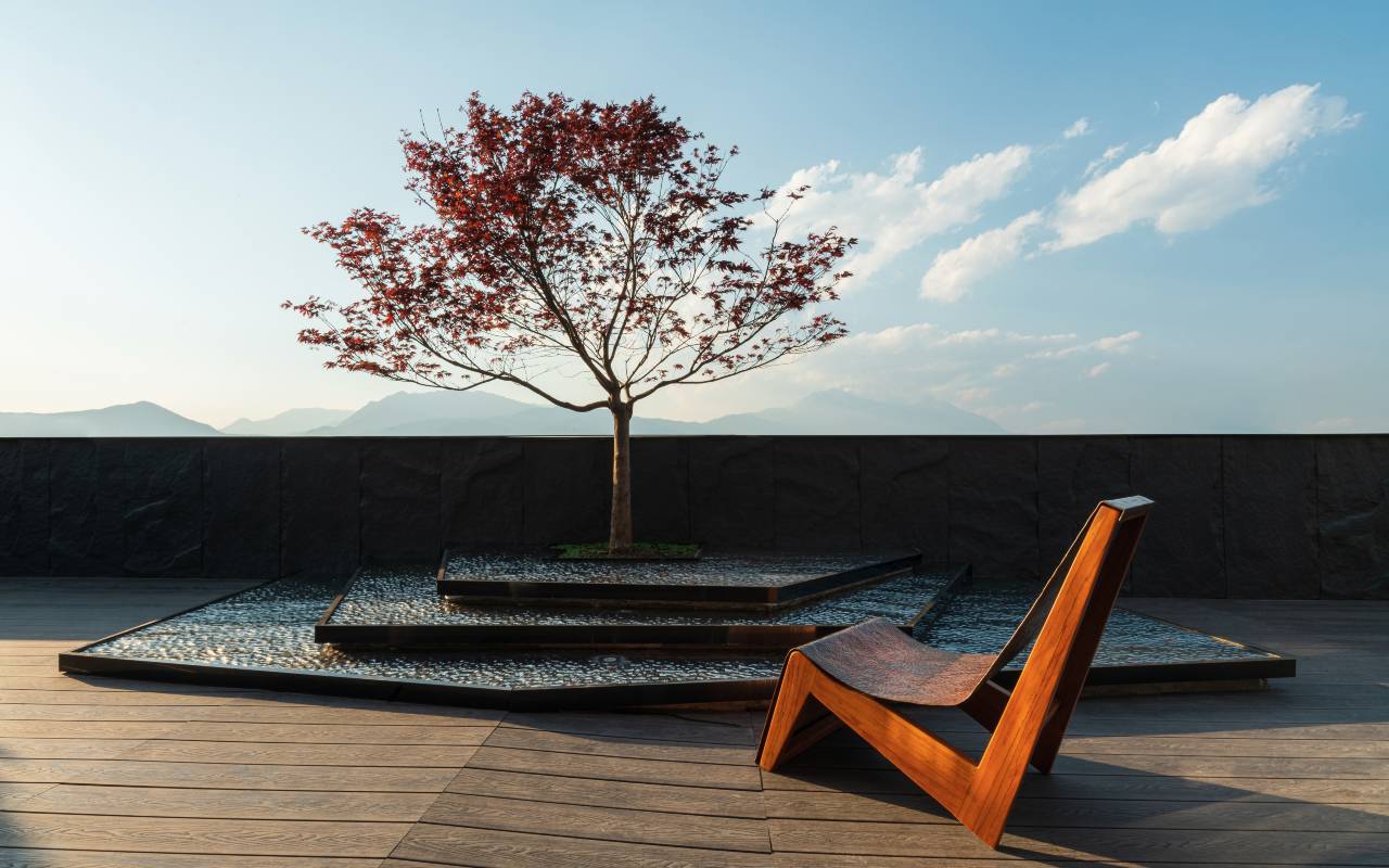 纳主·空中庭院设计师雪山观景民宿(丽江城日照金山店)图片