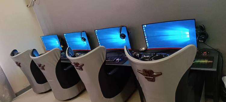 众鑫明鼎电竞快捷酒店图片