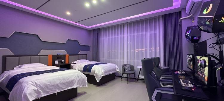 嘻游纪电竞酒店(海原汽车站店)图片