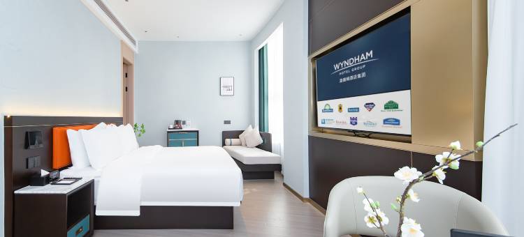 长沙开福戴斯温德姆酒店(秀峰山地铁站店)图片