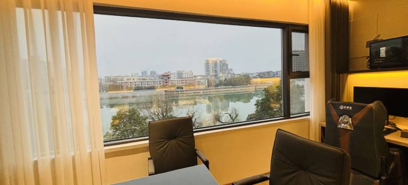 史莱克电竞酒店图片