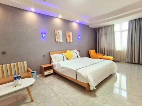 星宿悦漫民宿(渭南万达店)