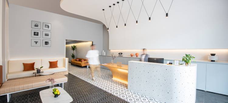 baseLITE佰舍服务式公寓(上海火车站同丰路店)图片