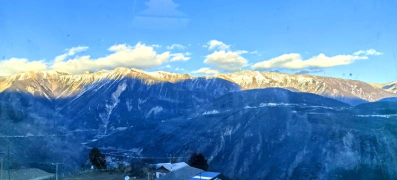 德钦梅里雪山德也寒舍图片