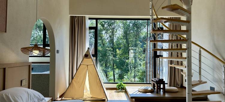 韩屋·井韵丨山涧竹林 · 新中式私汤古风美宿(上里古镇店)图片