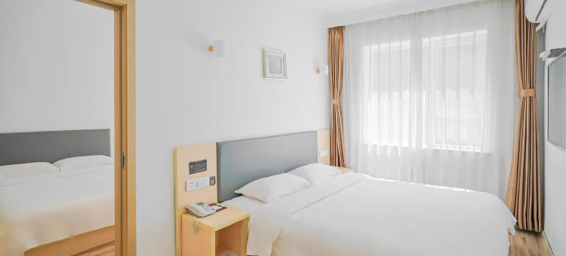 如家华驿酒店(抚顺万达广场店)图片