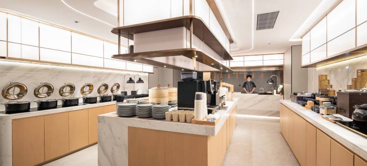 大连东港商务区港湾广场亚朵酒店图片