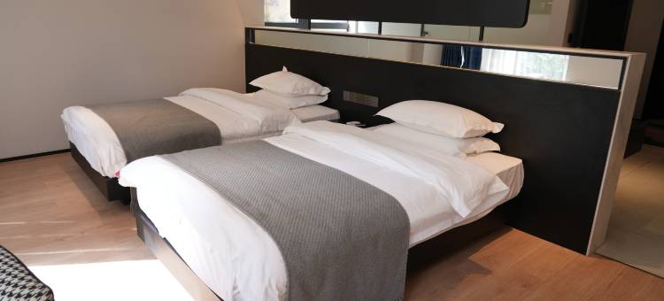 六盘水布拉格轻奢酒店图片