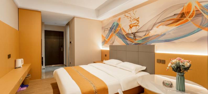 途漫影音酒店(华山环宇城店)图片