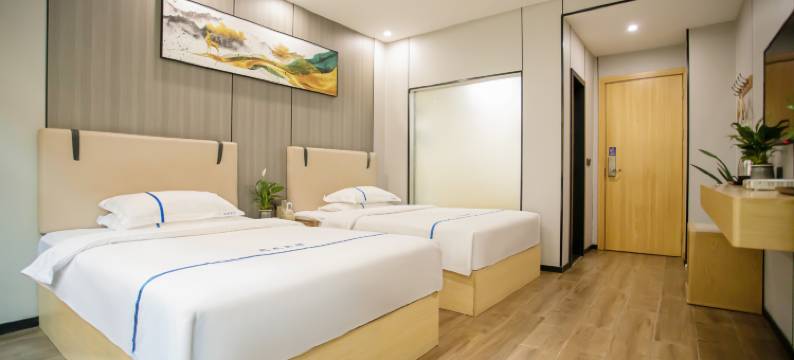 进贤九龙商务宾馆(火车站店)图片