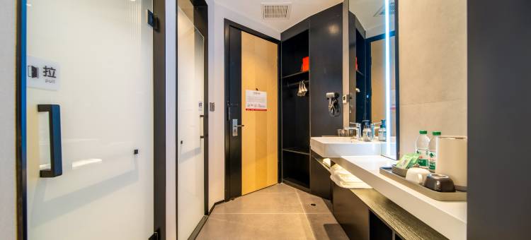 望京酒店(乌鲁木齐国际机场德港万达店)图片