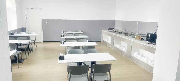 IU酒店(涿州华阳路京地银座店)图片