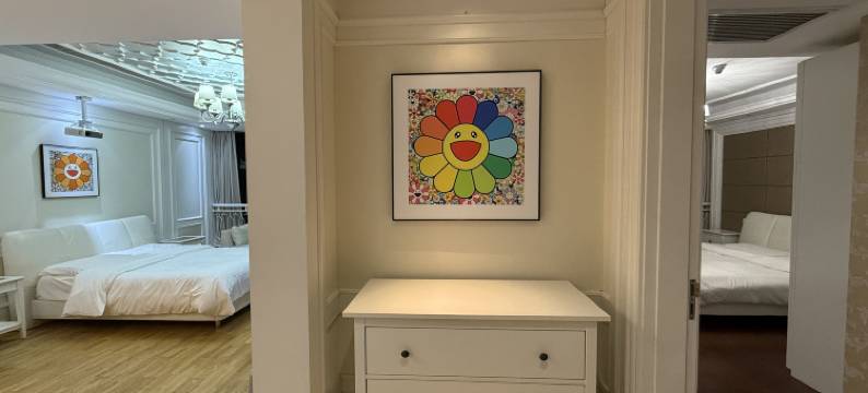 静谧时光影视民宿(南京新街口苏宁雅悦店)图片