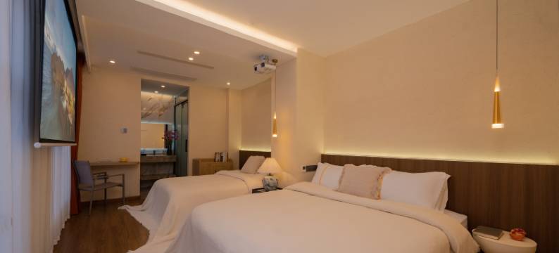 悠游阳光精品酒店(泸沽湖大落水店)图片