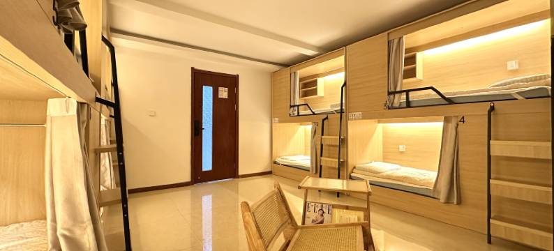 自然醒青年旅舍(大同古城永泰门店)图片