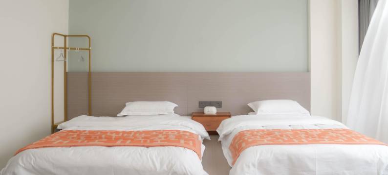 宇宸时尚酒店(保山高铁站店)图片