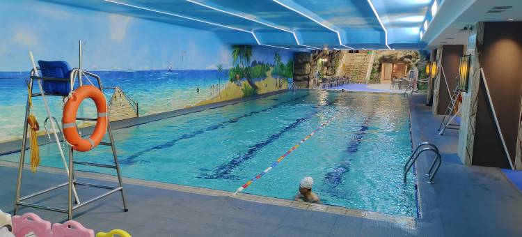 热带雨林温泉水汇酒店图片