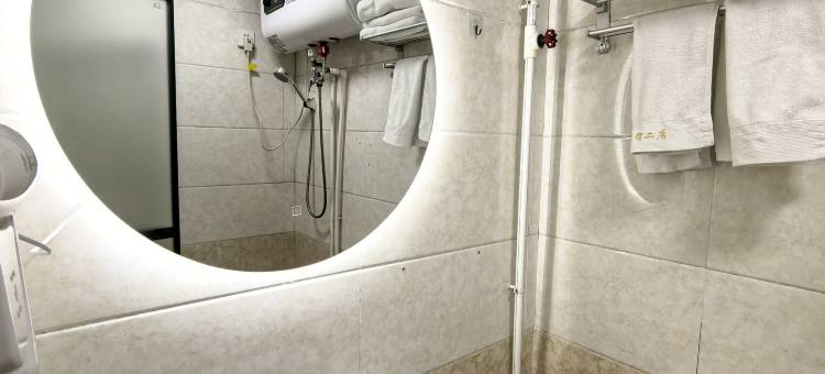 屿一酒店(顺平县方通众美店)图片