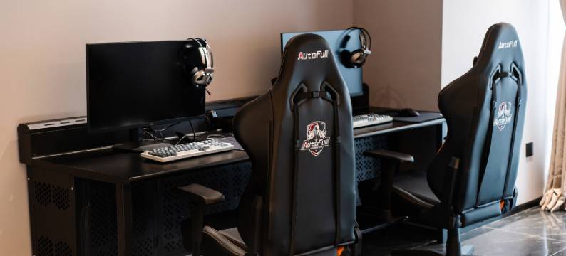 主场电竞酒店(雅安雨城汇店)图片