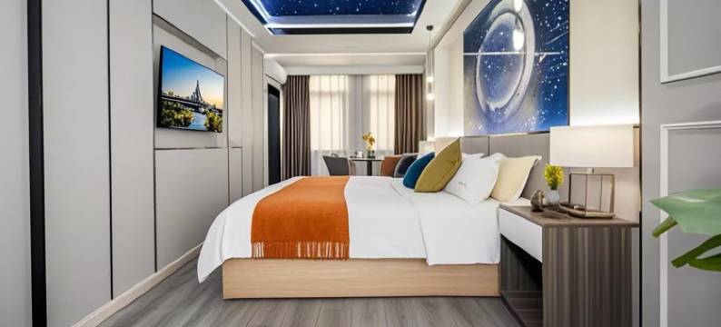 南宁二三角酒店(大沙田金象大道地铁站店)图片