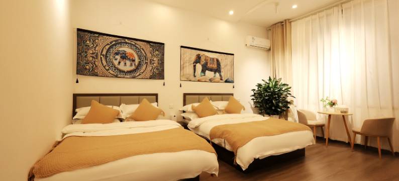 芒市星途民宿(芒市广场店)图片