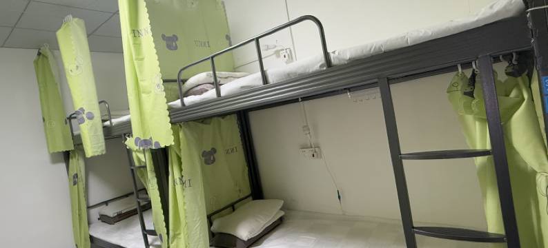 深圳优家青旅(固戍地铁站店)图片