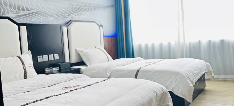 新龙珠玛酒店图片