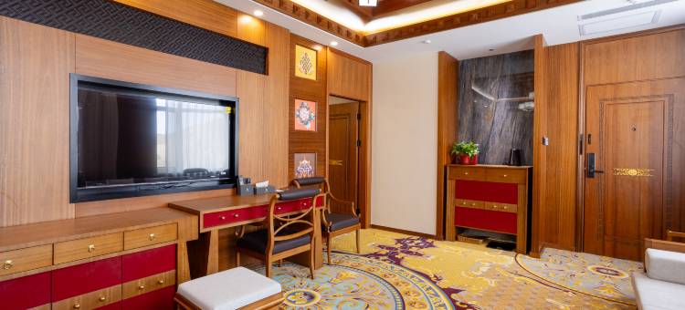 丝路金马国际酒店(马蹄寺景区店)图片