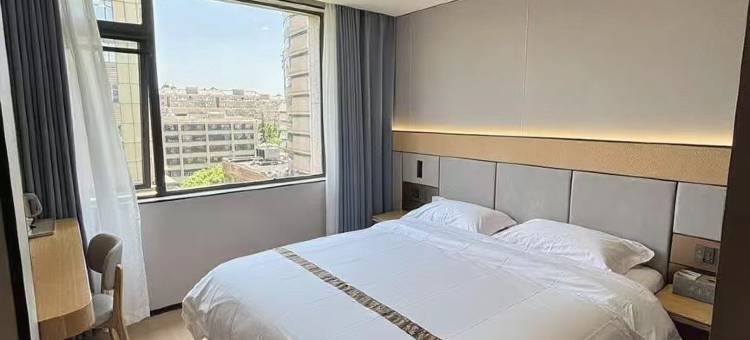 君泰酒店(上海娄山关路地铁站店)图片