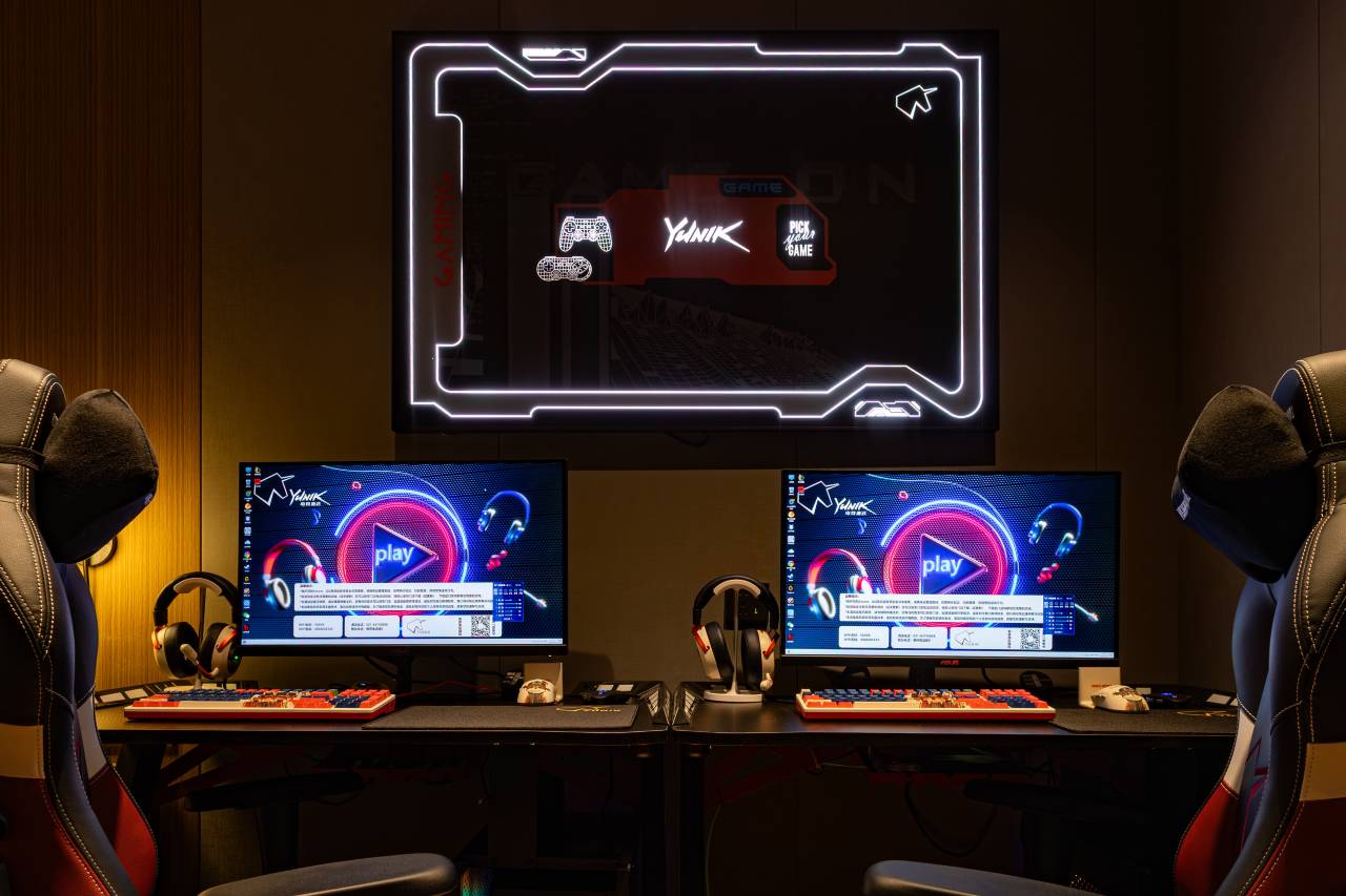 YUNIK电竞酒店(上海九院斜土东路店)图片