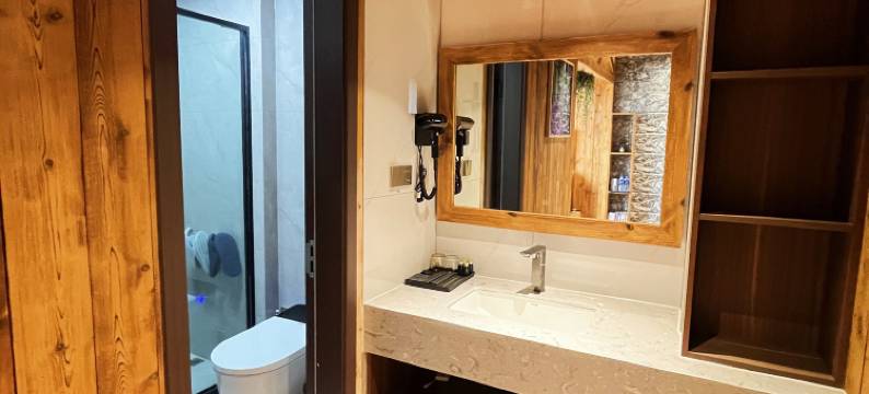 清山居·雪人木屋图片