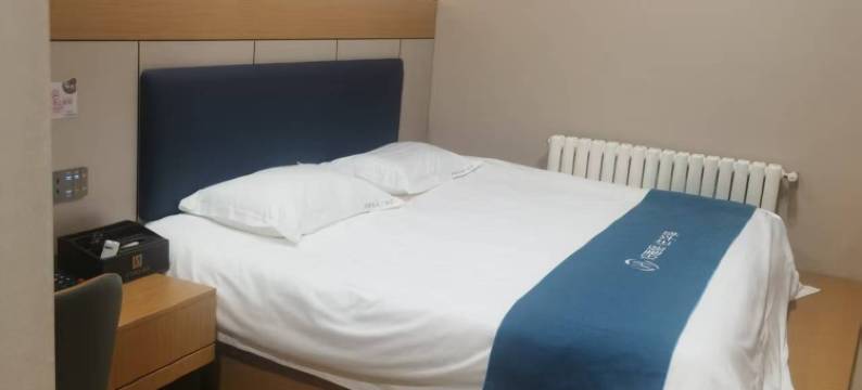 华驿精选酒店(泉城广场佛山街店)图片