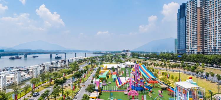 柏曼酒店(清远市政府顺盈时代广场店)图片