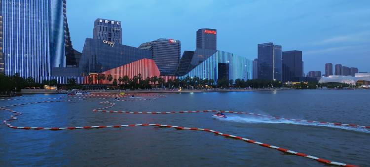 杭州金沙湖和达希尔顿嘉悦里酒店图片