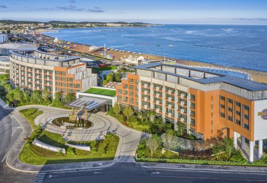 大连硬石酒店外景图