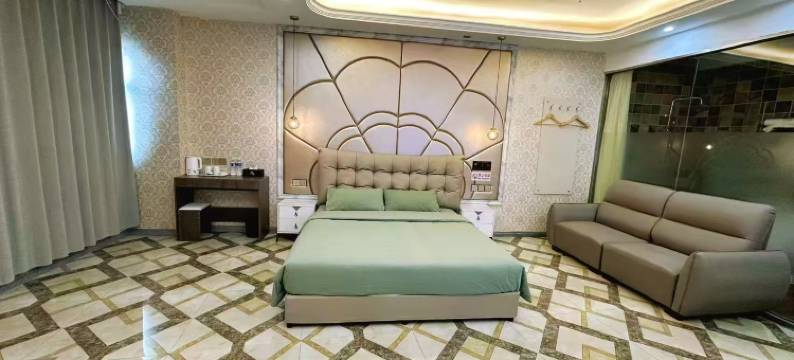 大隐艺术影宿酒店(德州汽车总站店)图片