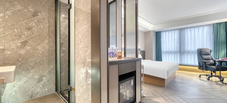 网鱼电竞酒店(杭州萧山机场河庄地铁站店)图片