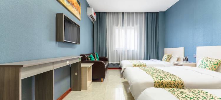 OYO枫之林时尚酒店(郑州二七万达店)图片