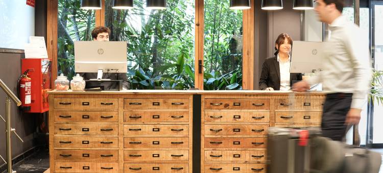 阿勒纳斯阿迪拉姆酒店(Arenas Atiram Hotels)图片