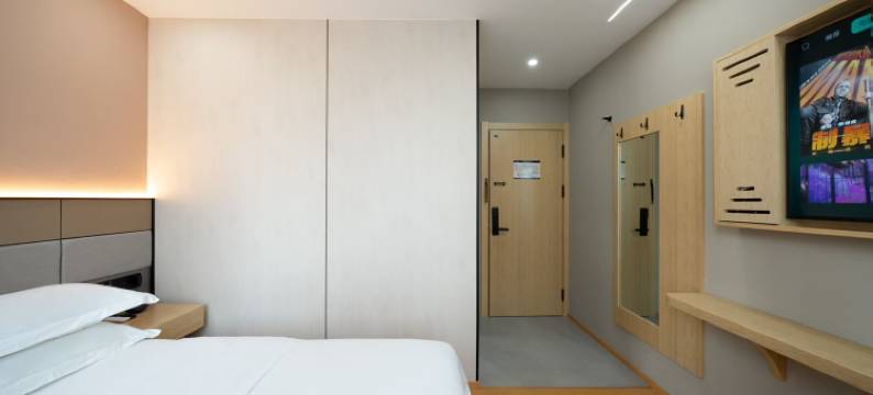 东景酒店(上海杉达学院顾唐路地铁站店)图片