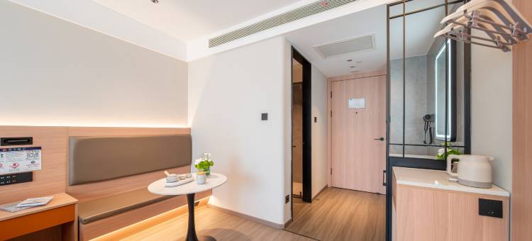 新一天酒店(温州火车站梧田老街店)图片