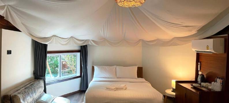 River Tales Kaengkrachan图片