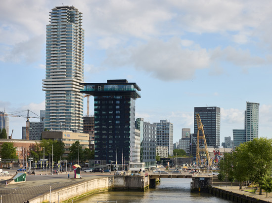 鹿特丹希尔顿逸林酒店中心