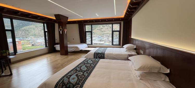 那木塞宝仓精品酒店图片