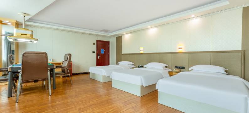 途窝假日酒店(东莞石碣店)图片