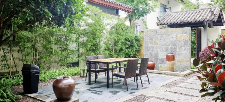 松风居合院酒店(兴义万峰林机场高铁站店)图片