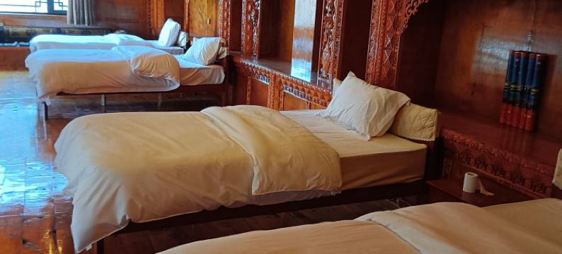 格聂秘境民宿图片