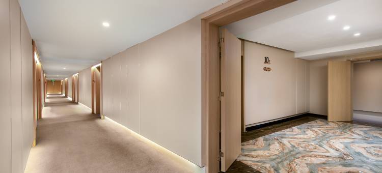 罗尔斯轻悦酒店(鹿寨县政府店)图片